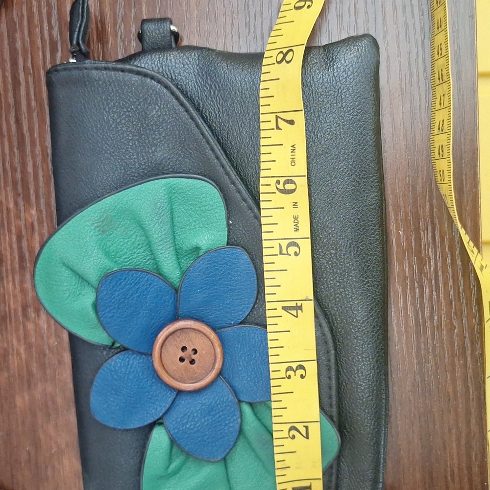 Sax Blue Flower Bow Clutch - Picture 8 of 12